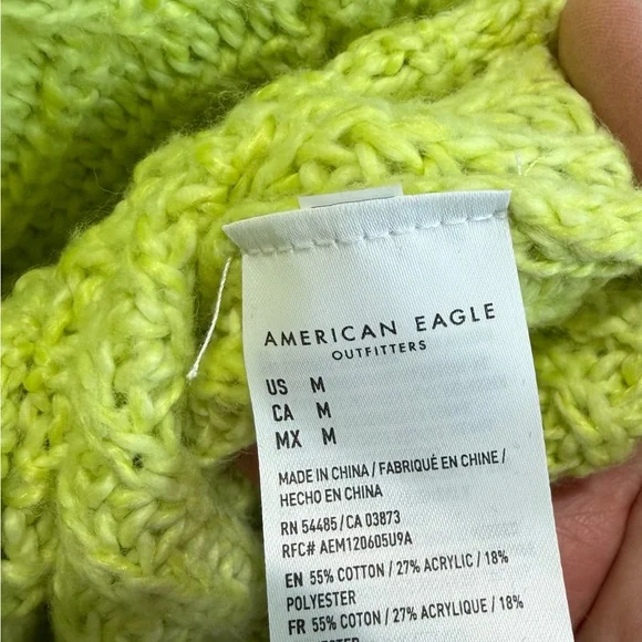 American Eagle Outfitters Vibrant Green Cable Knit Sweater - Picture 6 of 7